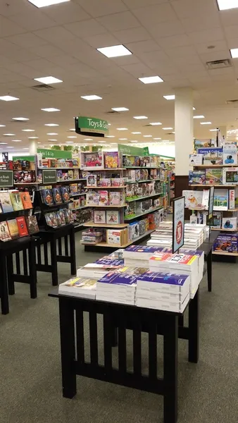 kid bookstores Barnes & Noble