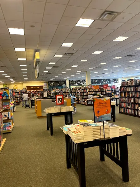 kid bookstores Barnes & Noble