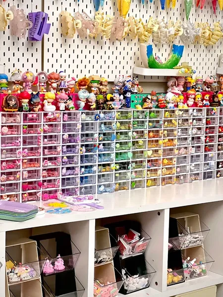 arts and craft stores Fuzz Lab Craft Store