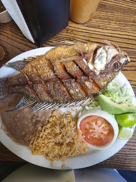 Seafood restaurants La Playita Inside Grand Plaza