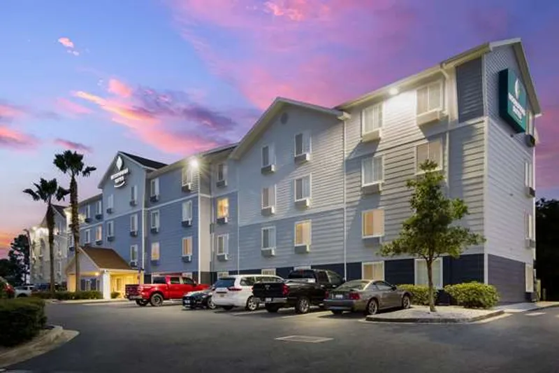 pet friendly hotels WoodSpring Suites Jacksonville East 295 Cruise Port