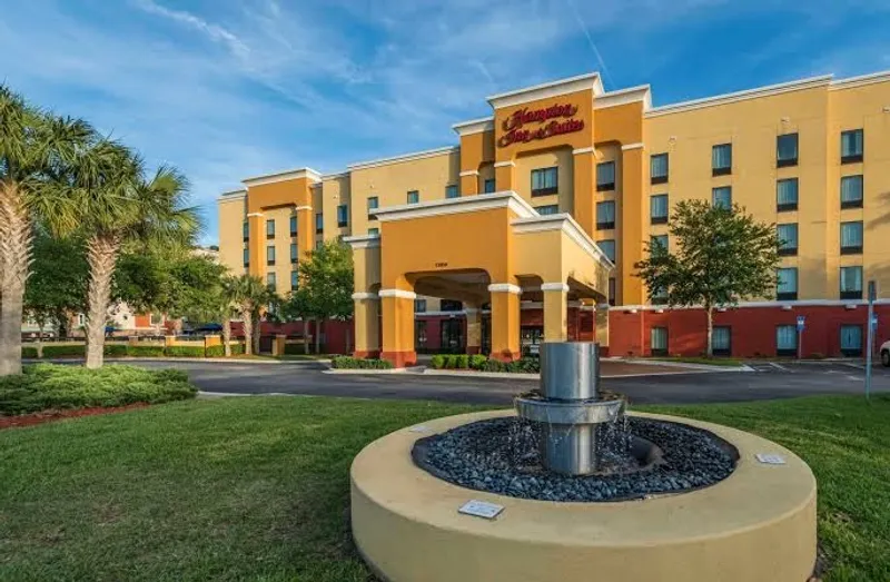 pet friendly hotels Hampton Inn & Suites Jacksonville South - Bartram Park