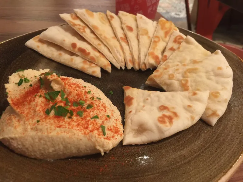 persian restaurants Luna Grill Clearfork