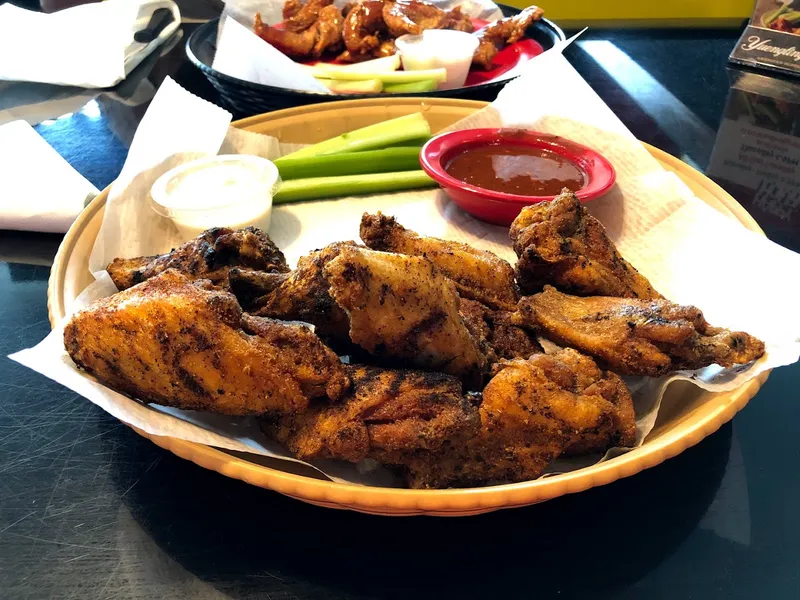 Wings restaurants Xtreme Wings Sports Bar and Grille Main St