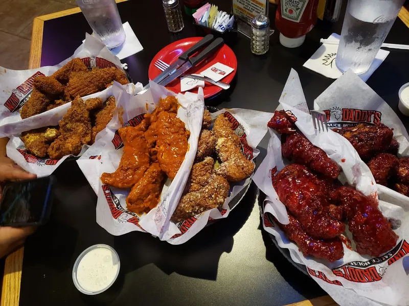 Wings restaurants Wing Daddy's Sauce House