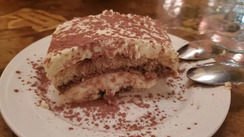 Tiramisu restaurants Nonna Tata