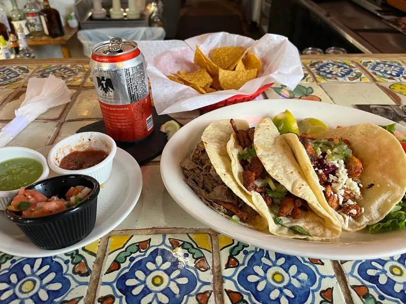 Tacos restaurants Güero's Taco Bar