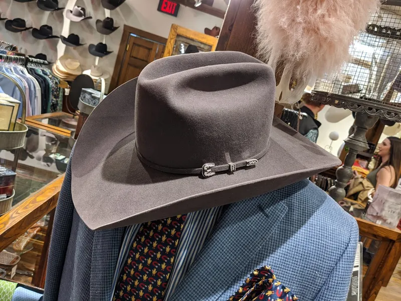 hat stores Maverick Fine Western Wear