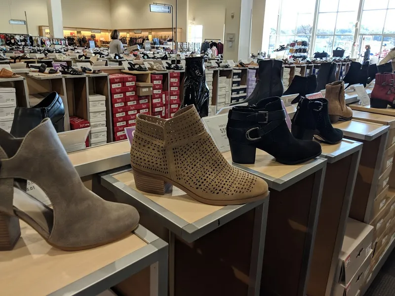 womens shoe stores DSW Designer Shoe Warehouse