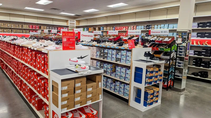 mens shoe stores Famous Footwear Outlet