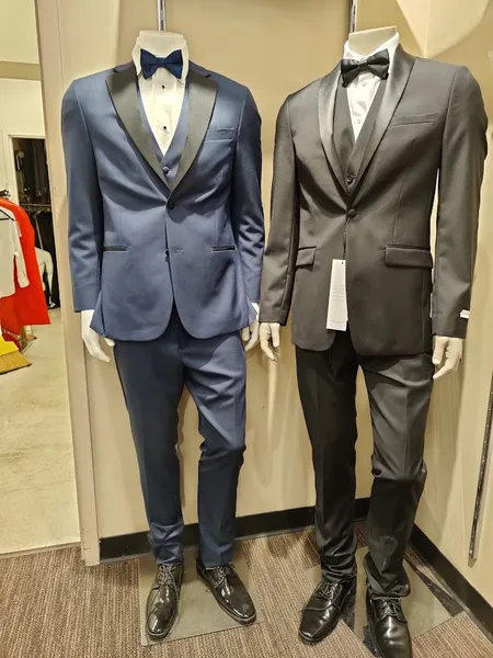 mens suits Men's Wearhouse