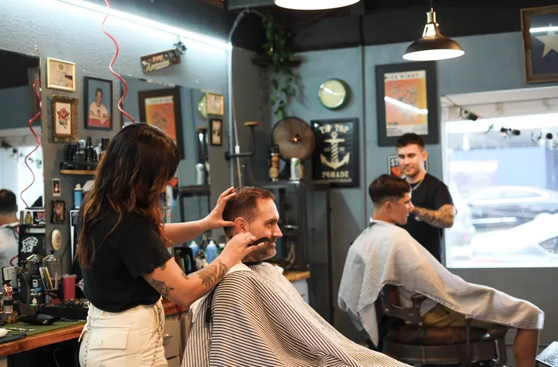 barber shops The Rosewood Barbershop