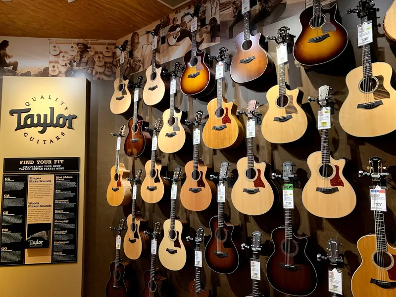 musical Guitar Center