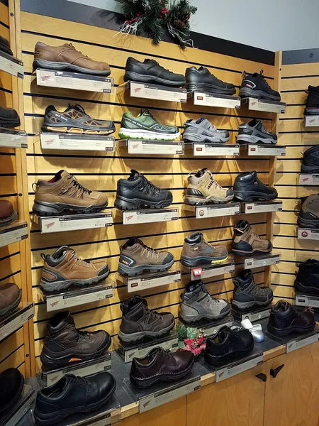 sneaker stores Red Wing - Jacksonville, FL