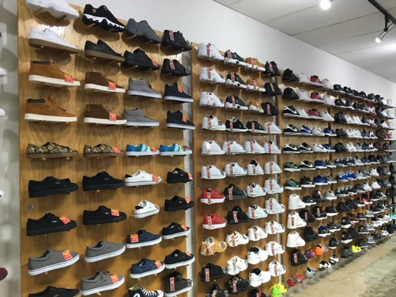 sneaker stores Footgear