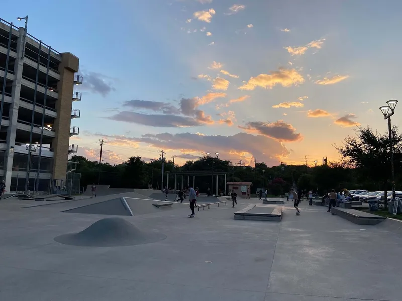 skate shops Austin Skate Academy