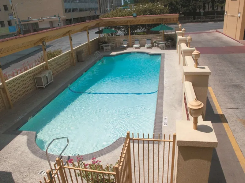 pet friendly hotels La Quinta Inn by Wyndham Austin Capitol / Downtown