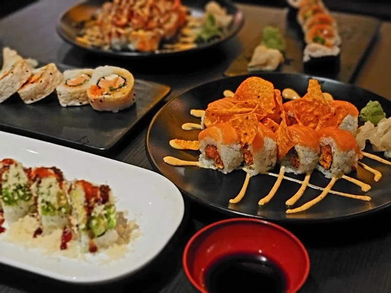 sushi restaurants BarChi Sushi