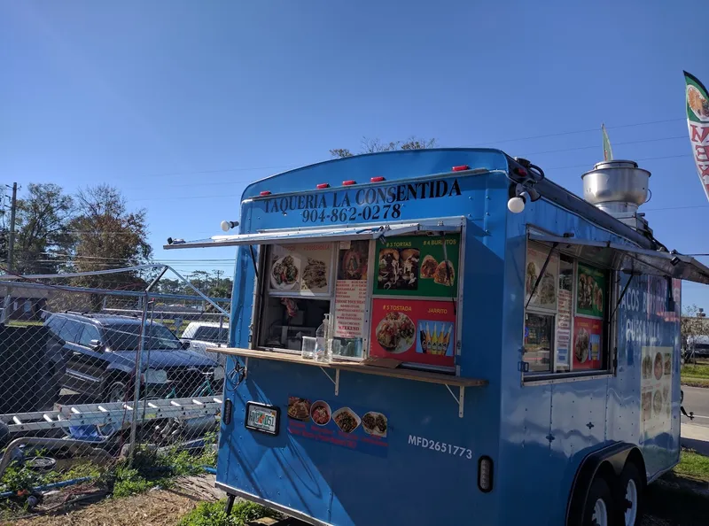 food trucks Taqueria La Consentida - Food Truck