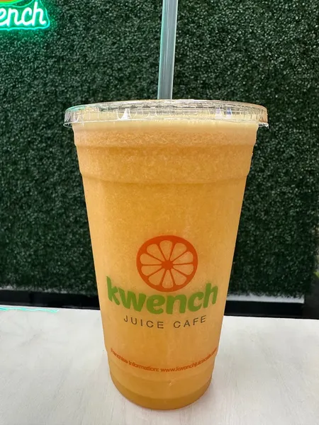 juice bar Kwench Juice Cafe