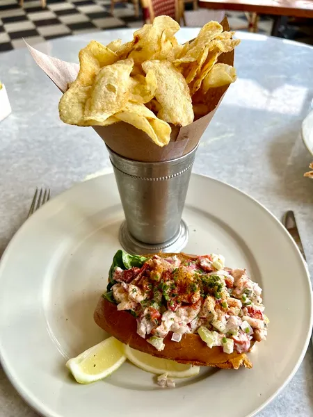 lobster rolls Walloon's Restaurant