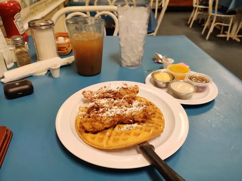 milkshakes Bluebonnet Cafe