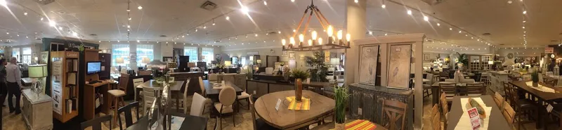 furniture stores Woodchuck's Fine Furniture & Decor