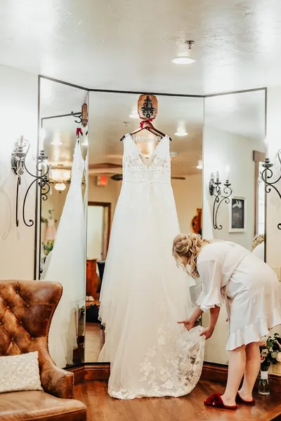 bridal salons Bridal Gallery