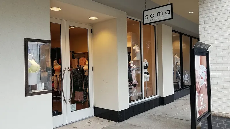 lingerie shops Soma