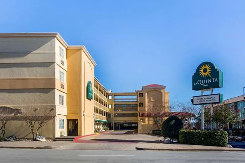 bed and breakfasts La Quinta Inn by Wyndham Austin Capitol / Downtown