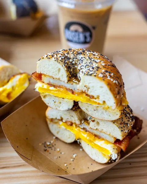 egg sandwich Rosen's Bagel Co.