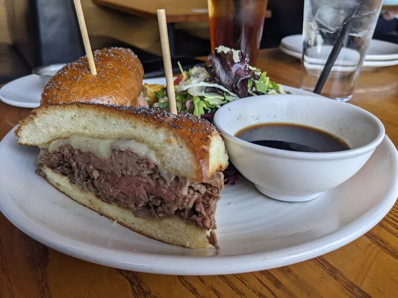 french dip Tavern