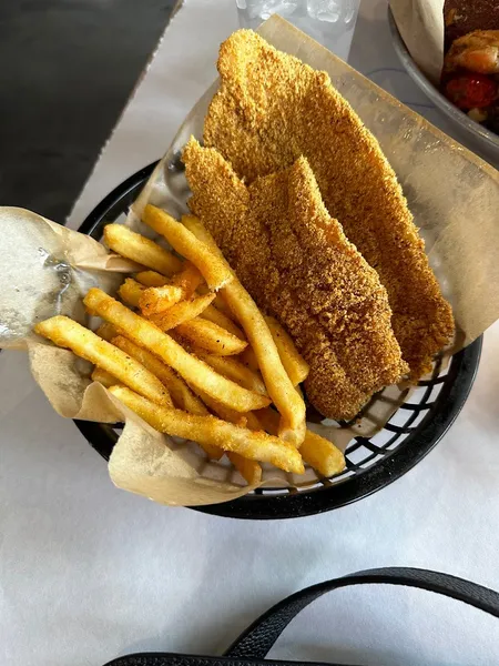 cajun Fries Crawlin' Crab