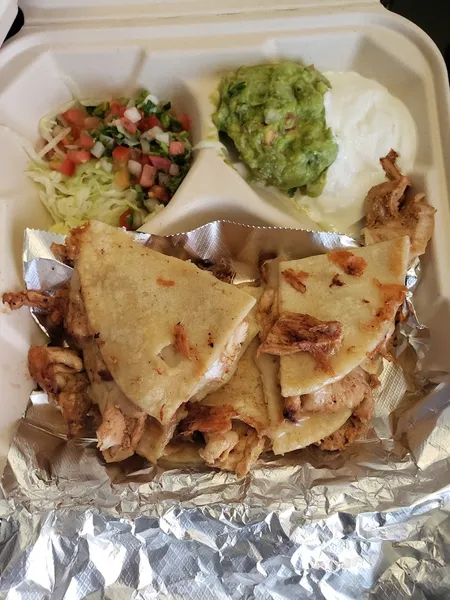 chicken quesadilla Veracruz All Natural