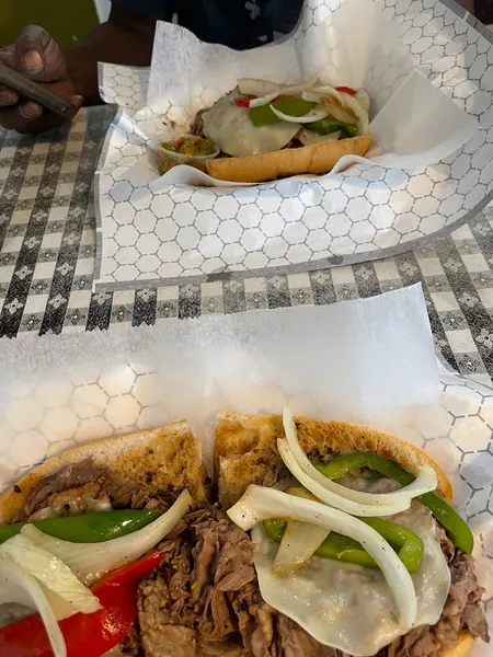 gyro Vinnie's Italian Beef & Gyros