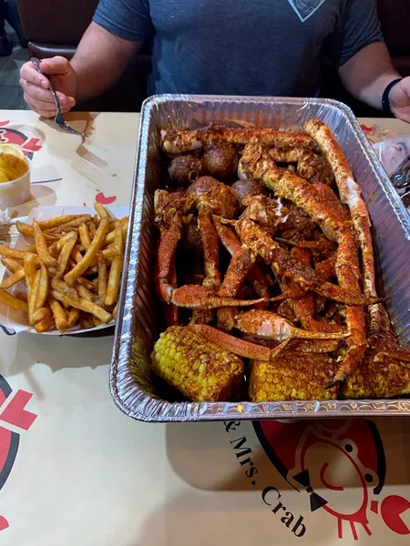 cajun Fries Mr. & Mrs. Crab - Gandy