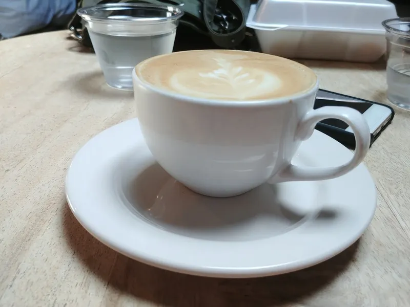 cappuccino DI Coffee Bar