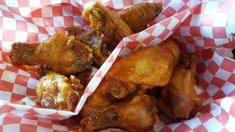 buffalo wings Just Wing It - Panama Lane