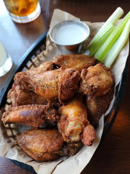 buffalo wings Northbound Smokehouse & Brewpub