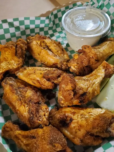 buffalo wings Spring Street Tavern