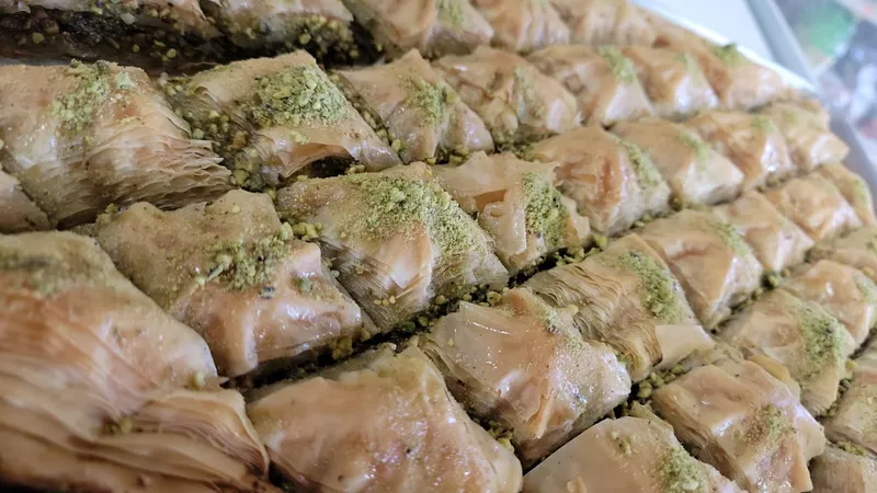 baklava Anwar Makkah Bakery And Grocery