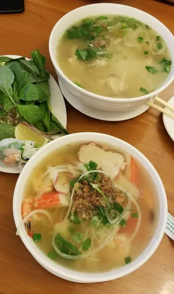 Soups Phở Place Noodle & Rice, Anaheim