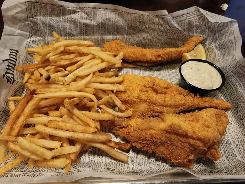 fish and chips Swampwater Grill