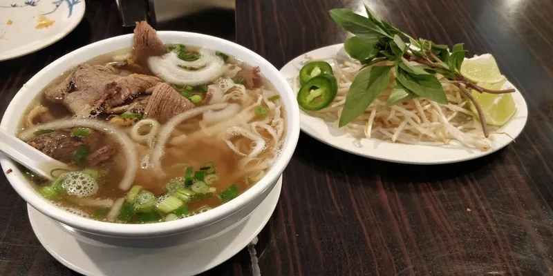 Congee Pho Convoy Noodle House