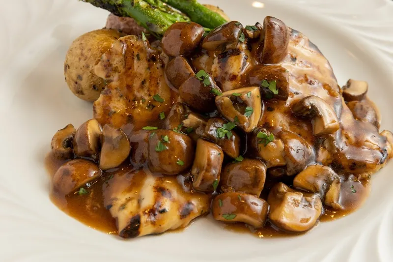 chicken marsala Cucina Vitale