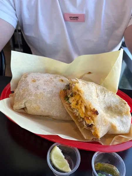 burritos Taquería Revolución