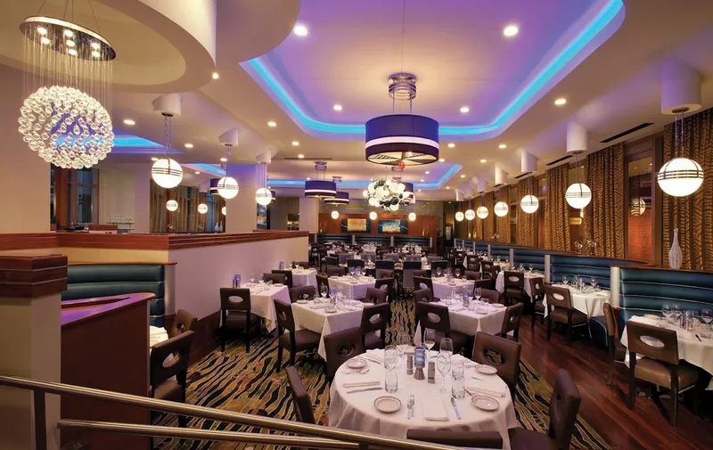 romantic restaurants The Oceanaire Seafood Room