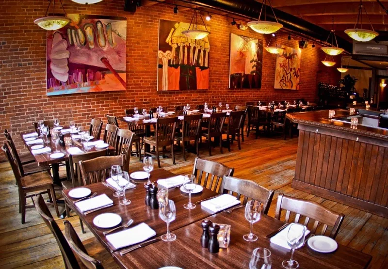 romantic restaurants 112 Eatery