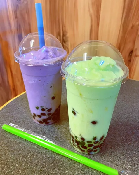 bubble tea Boba Tree Cafe