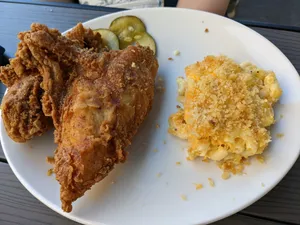 fried chicken in Pittsburgh